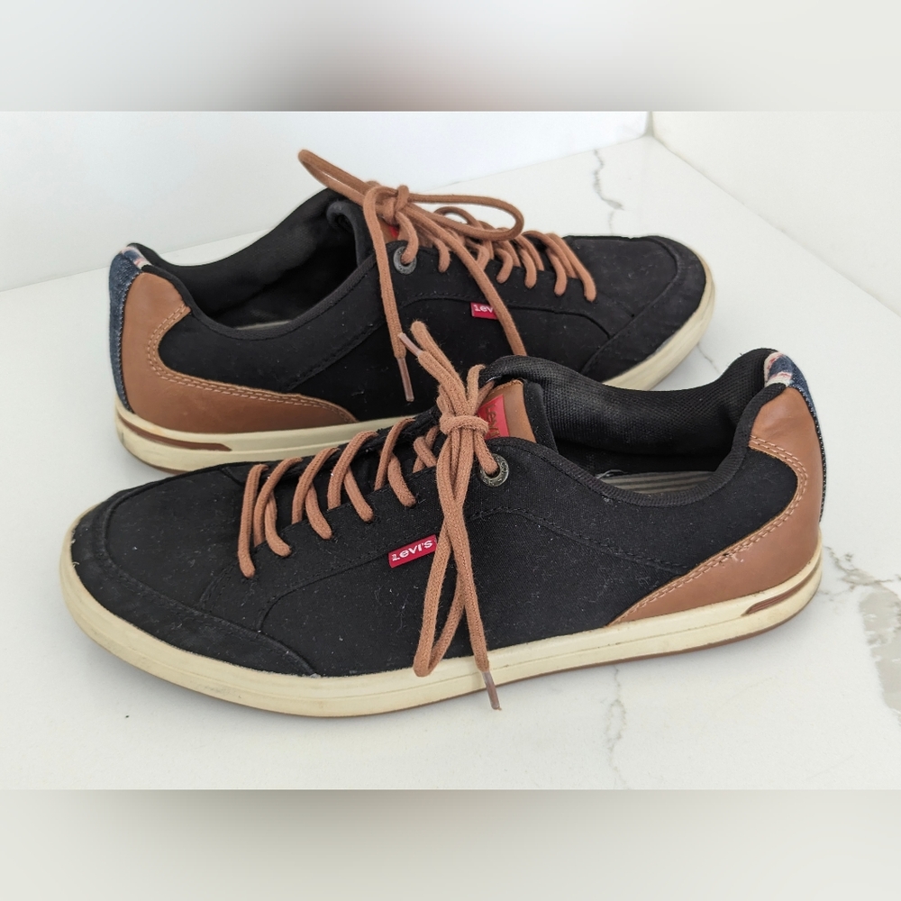 Levi's Men's black brown 51662741A canvas athletic lace up sneaker shoes 9.5